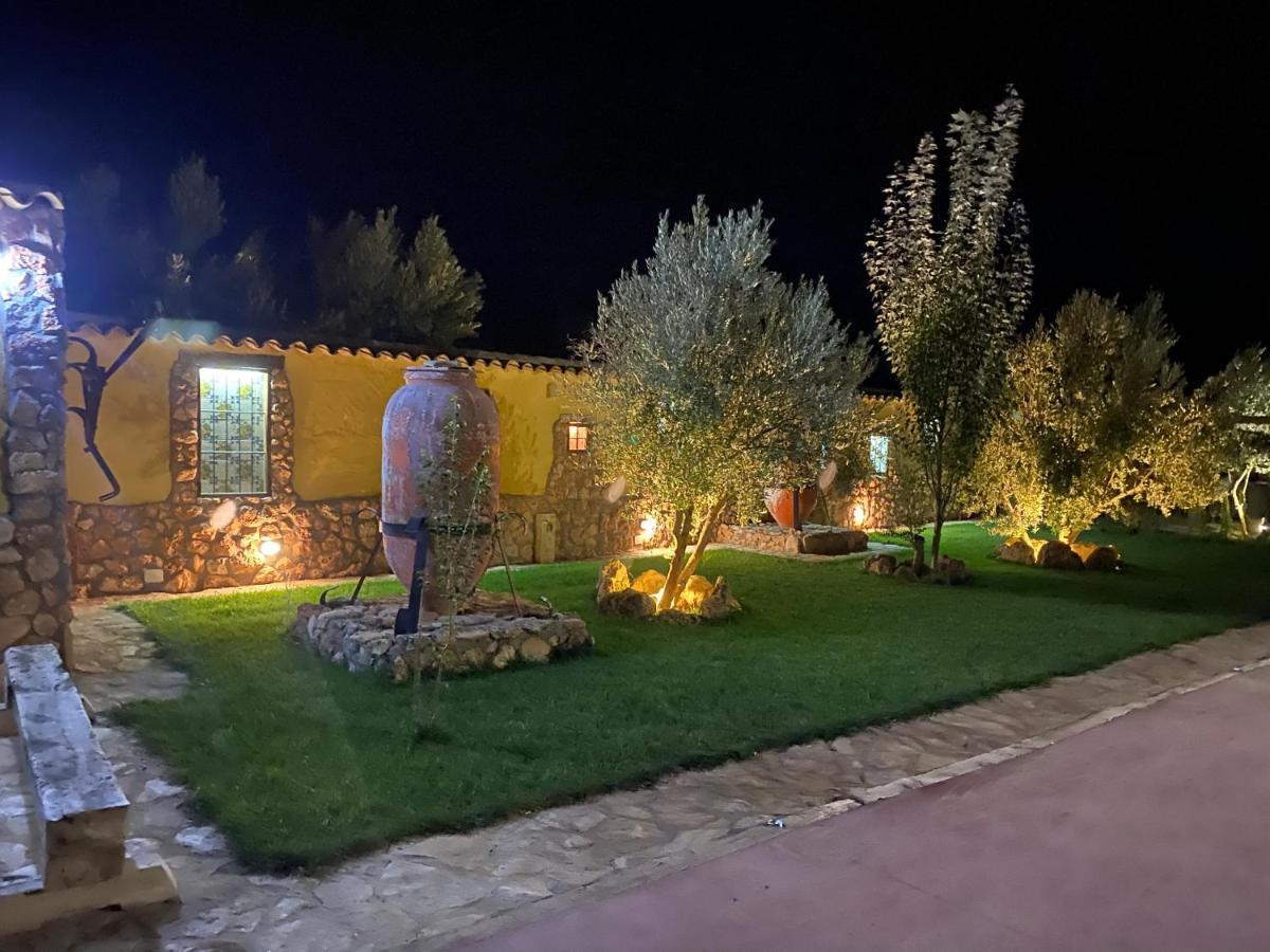 Cortijo Bustamante Guest House Baza Ngoại thất bức ảnh