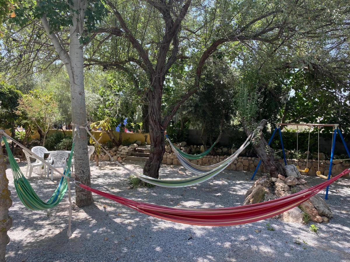 Cortijo Bustamante Guest House Baza Ngoại thất bức ảnh